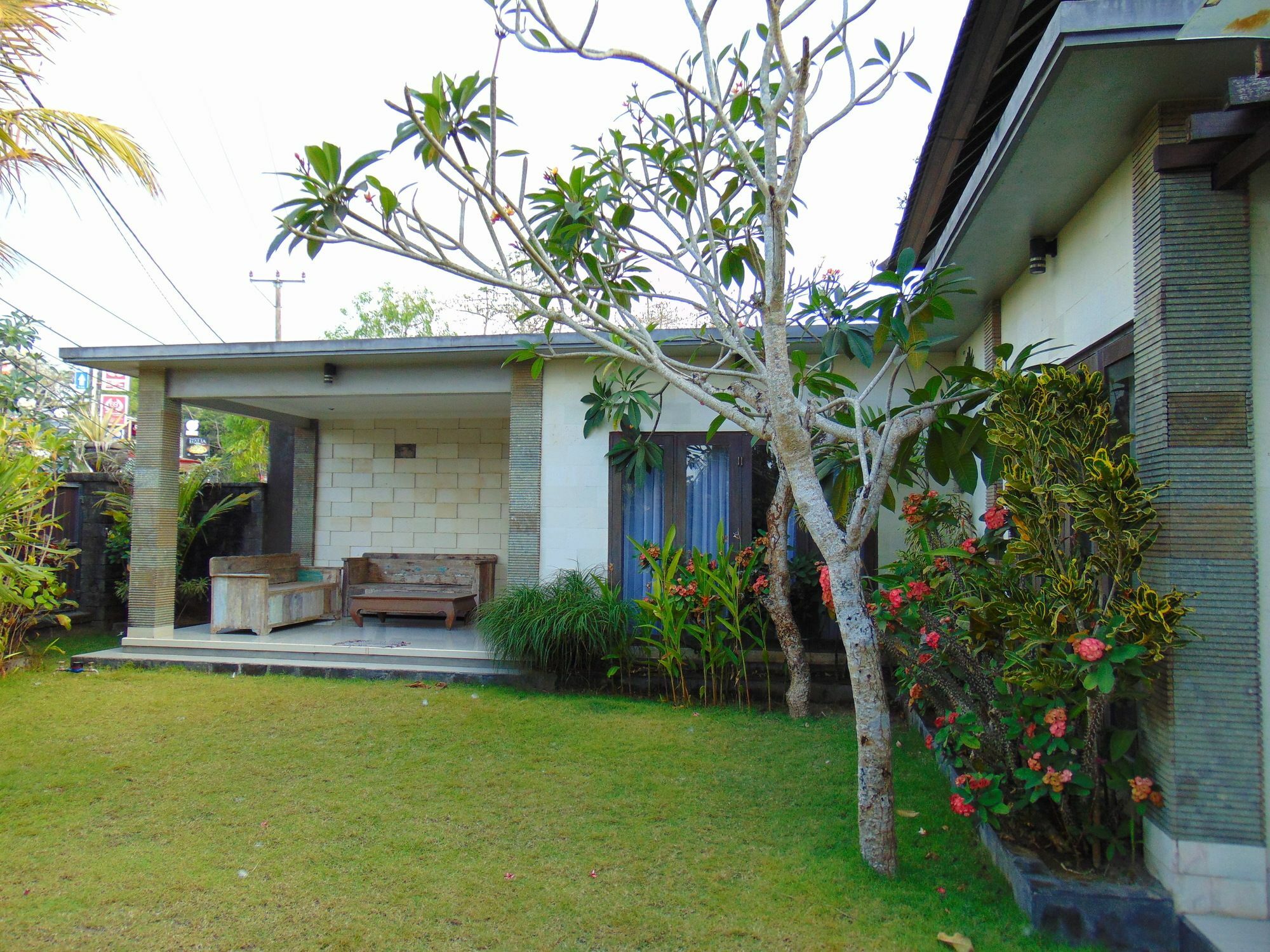 Baik Baik Homestay Pecatu Εξωτερικό φωτογραφία