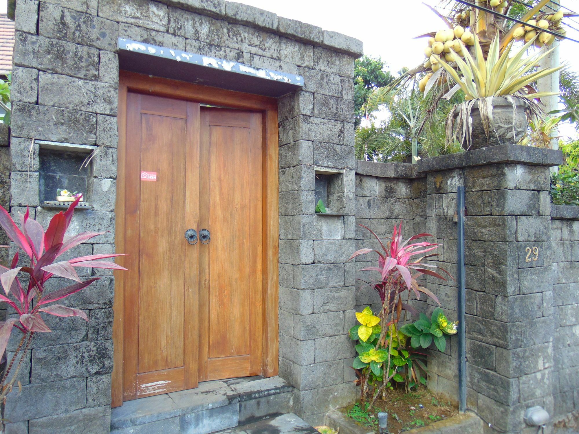 Baik Baik Homestay Pecatu Εξωτερικό φωτογραφία